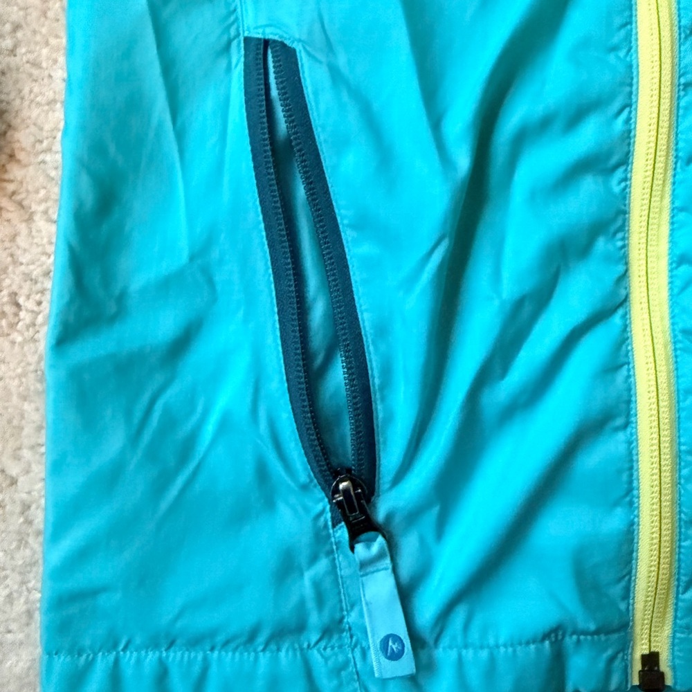 Marmot Girls Light Blue Jacket with Neon Yellow Zipper - Picture 6 of 16